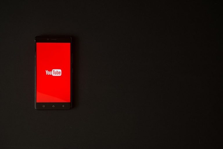 4 Ways to Buy YouTube Subscribers (And Whether You Should)