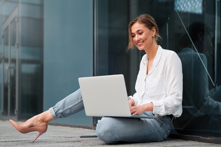 How to Create an Effective LinkedIn B2B Strategy (Little-Known Tips That Really Work)